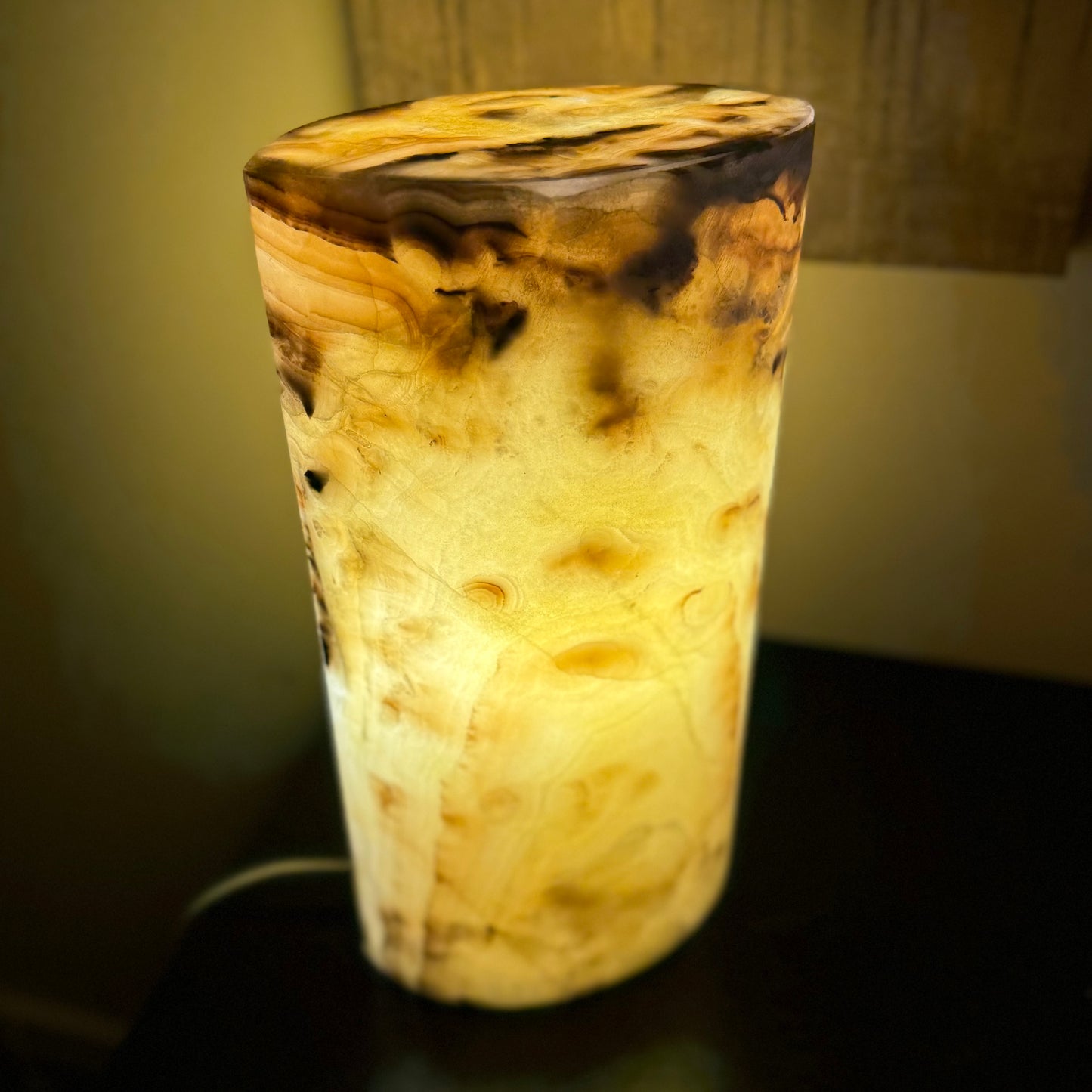 Onyx Luminary 16" Oval